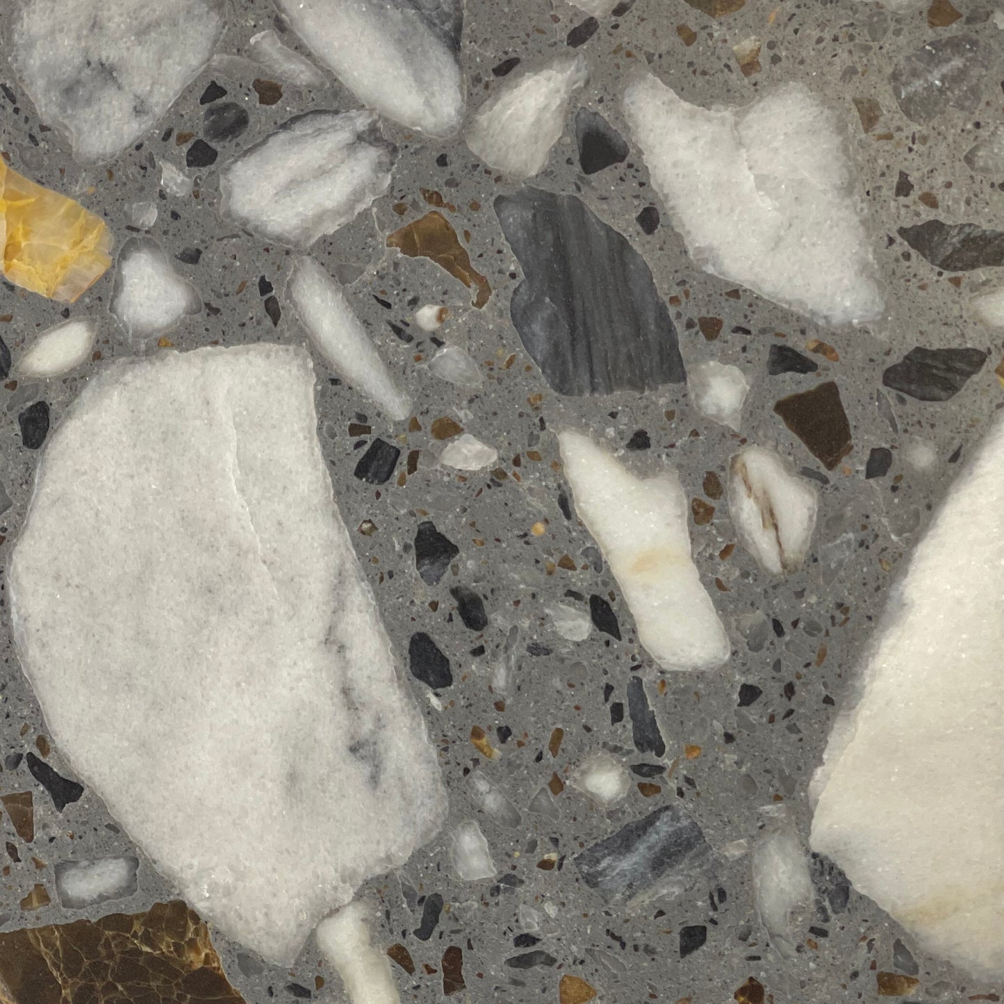 Platinum Gray Terrazzo - Mixed Sizes Stone Grains